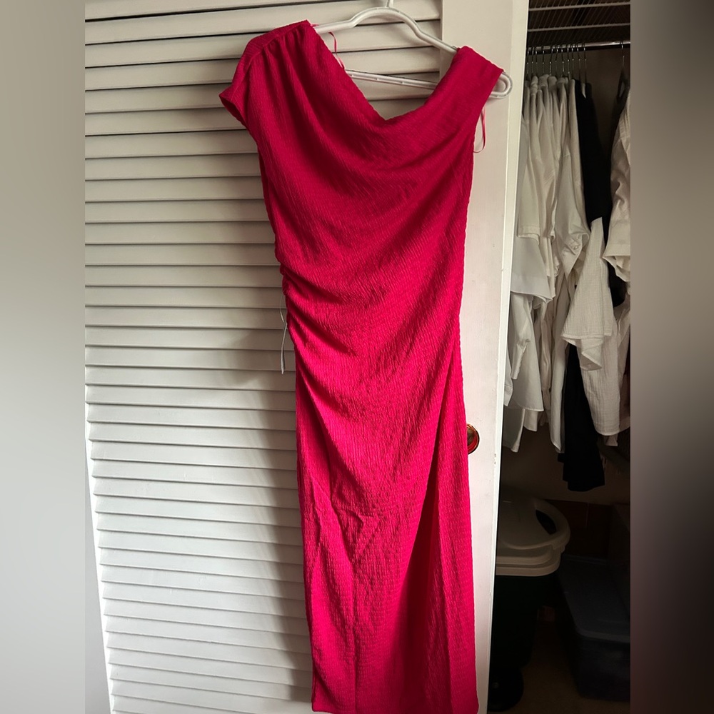 Elegant Fuchsia Off The Shoulder Lush Dress - Size   L from Nordstrom’s